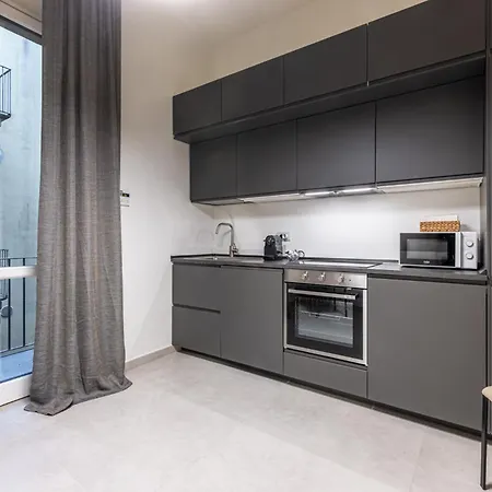 Brera - Grand With Hammam Милан